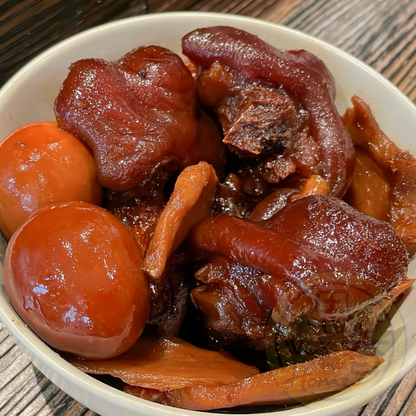 奶奶秘製豬腳薑Pig Trotters in Ginger and Sweetened Vinegar